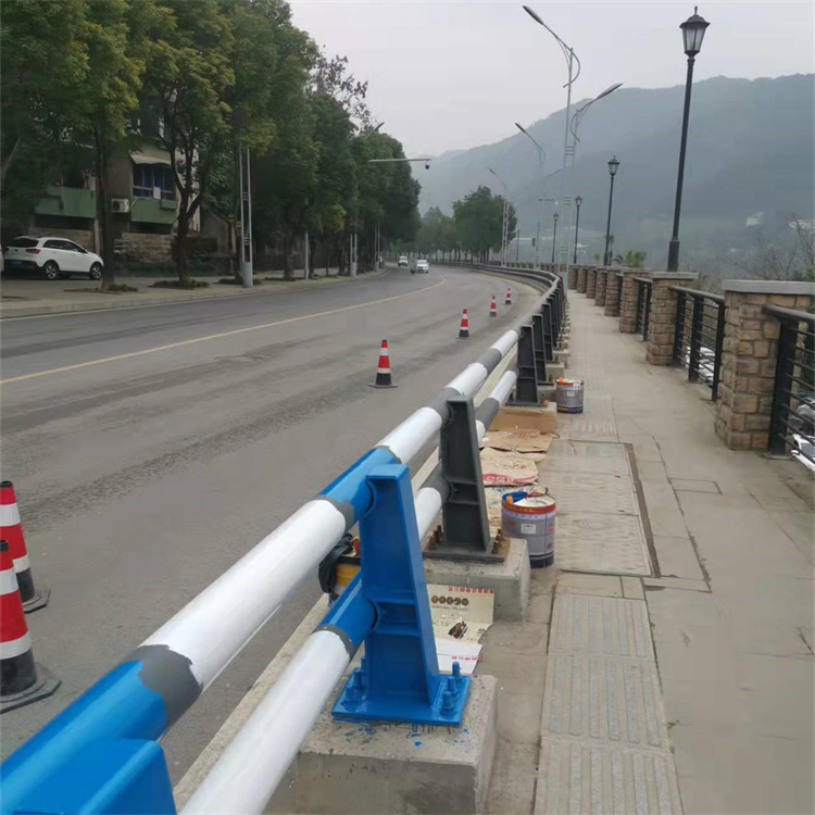 玉林防撞护栏